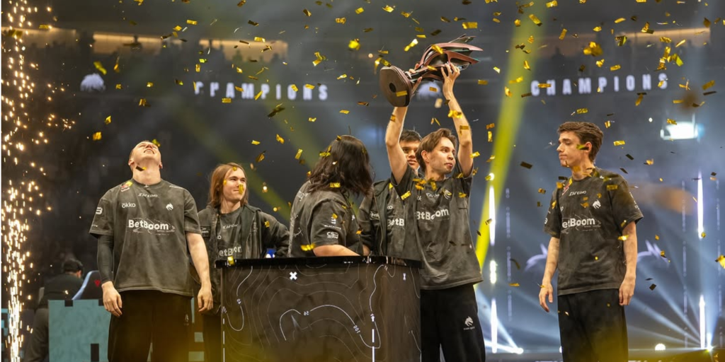 Team Spirit lifting the trophy after winning the PGL Astana 2026. Photo/PGL